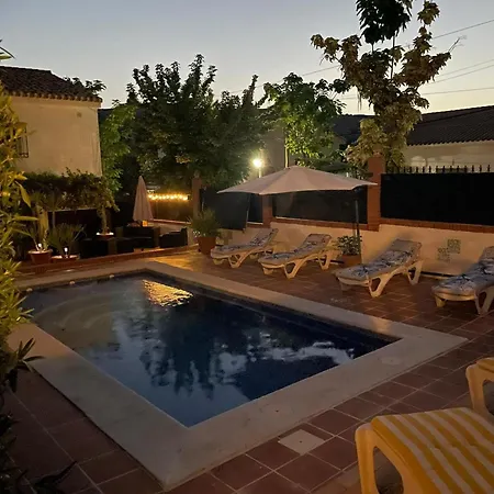 10 Bed Villa With Private Garden And Pool