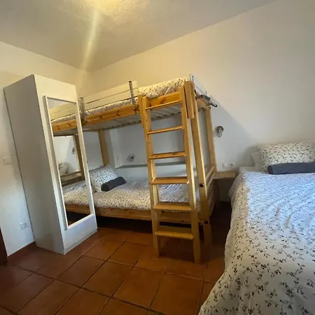 10 Bed Villa With Private Garden And Pool Villa *