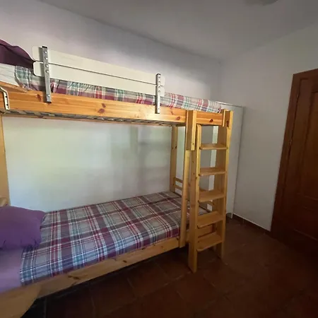 10 Bed Villa With Private Garden And Pool Villa *