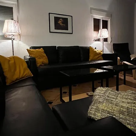 Lovely 10-bed With Private Pool & Garden Cacin